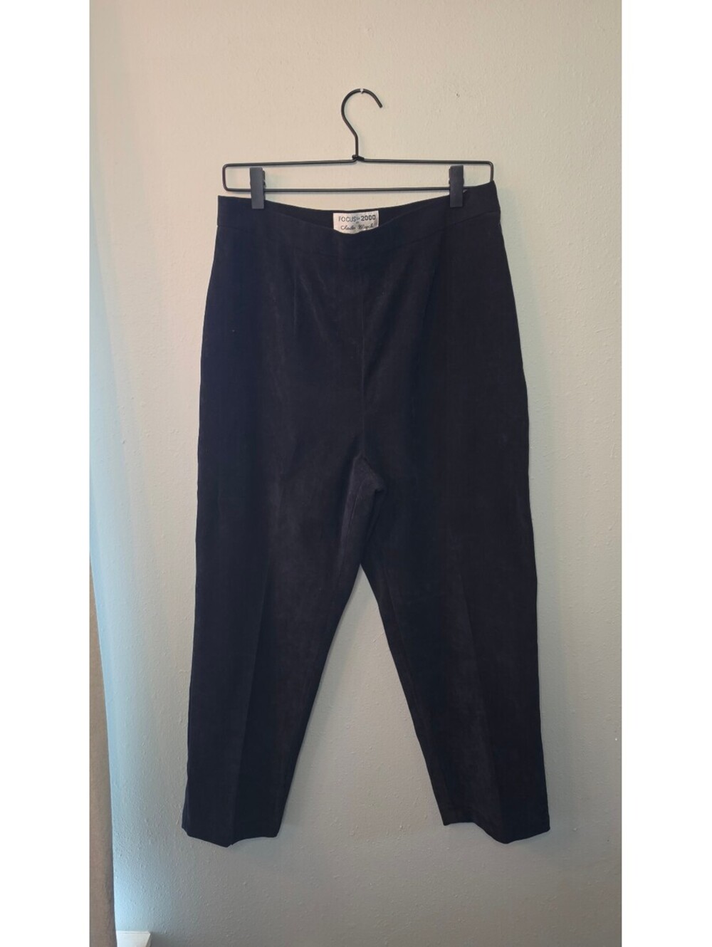 Focus 2000 by Charles Kleiback Black Stretch Crop Pants Women's 12